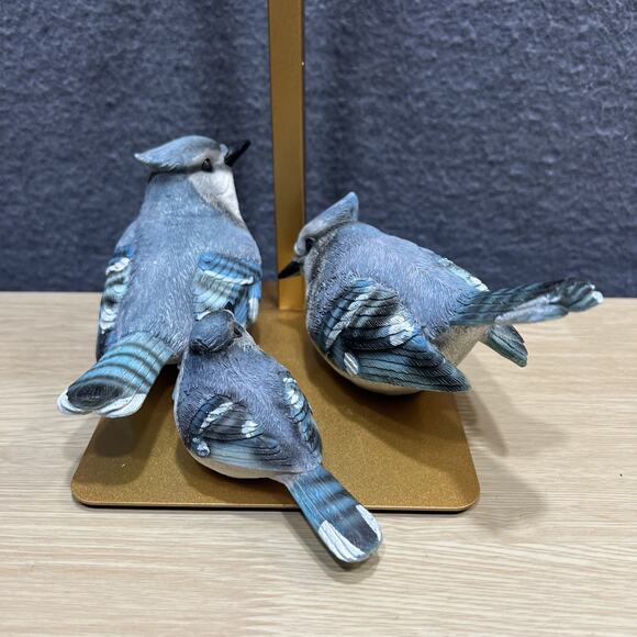 Blue Jay Family Birds Resin Mom Dad Baby Lof of 3 Excellent Condition - Picture 2 of 11